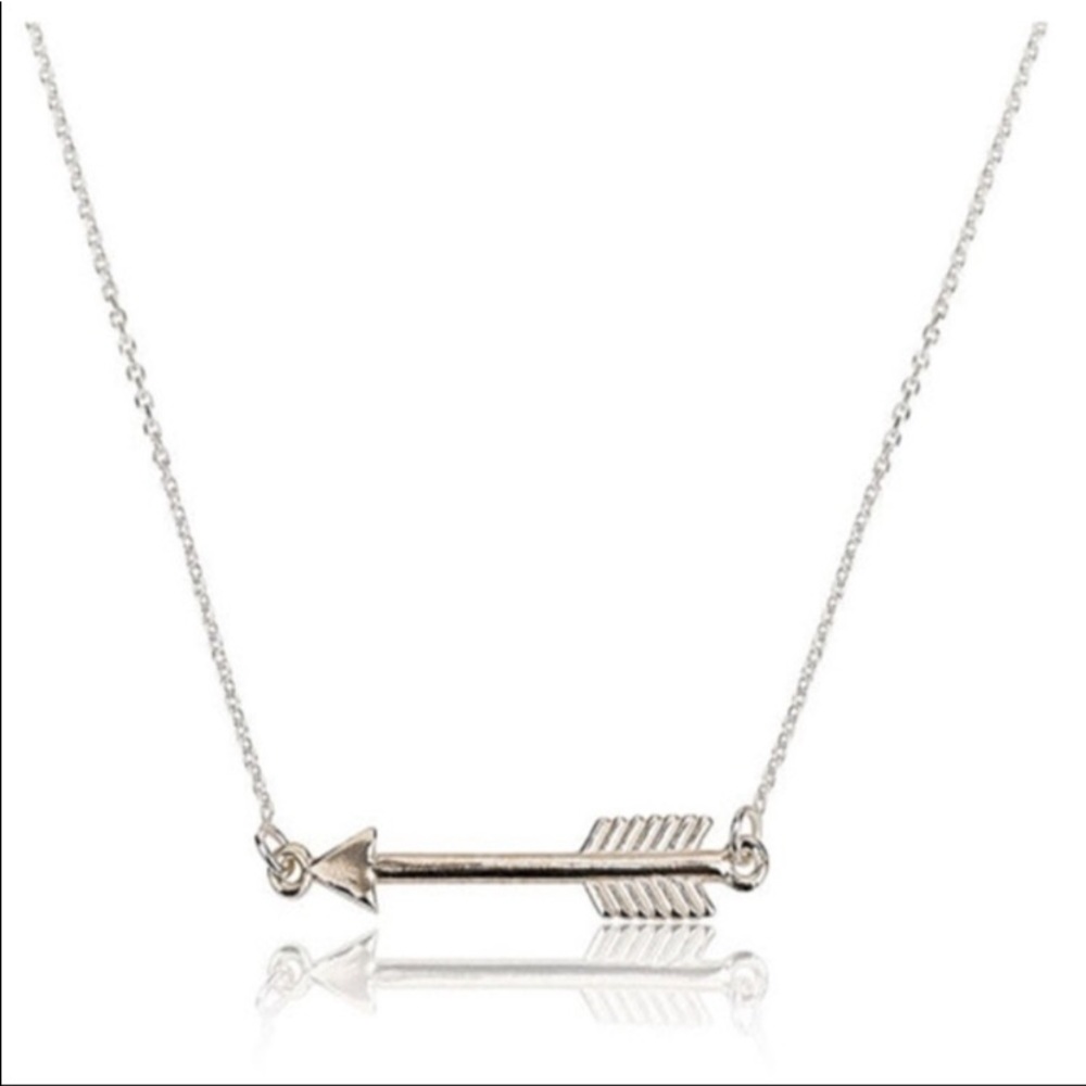 🟣2 for 25.00🟣🆕Arrow Silver Pendant Necklace